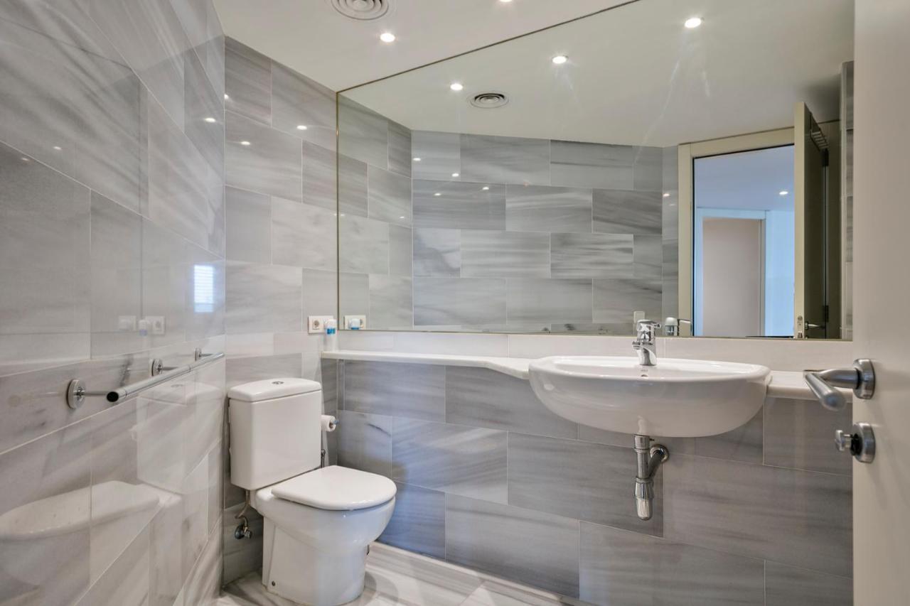Ferienwohnung Alcam Llum Deluxe Barcelona Exterior foto